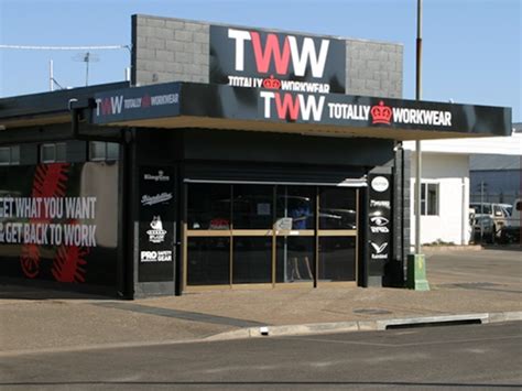 totally workwear mount isa